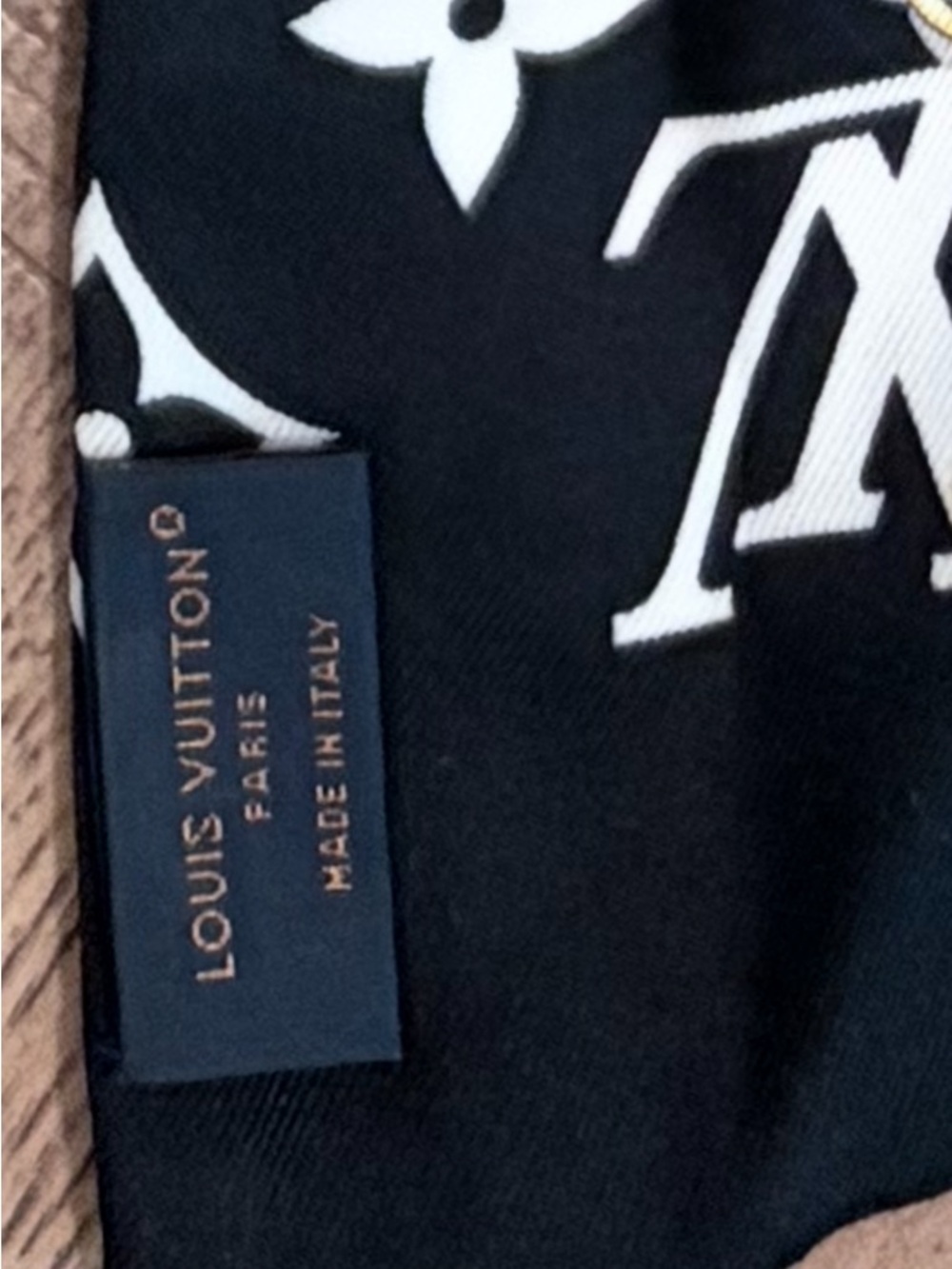 Louis Vuitton Black, White & Gold Monogram Silk Bandau/Twilly - Picture 6 of 6